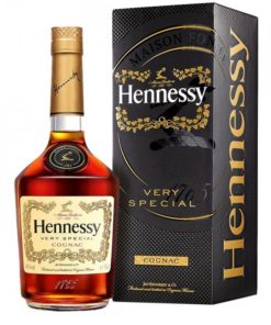 Hennessy VS 40% 0,7l + Shaker GB